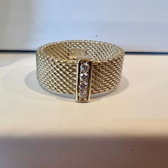 Tiffany and Co. Somerset ring, sterling silver with diamonds, size 4.5 - Picture 11 of 16